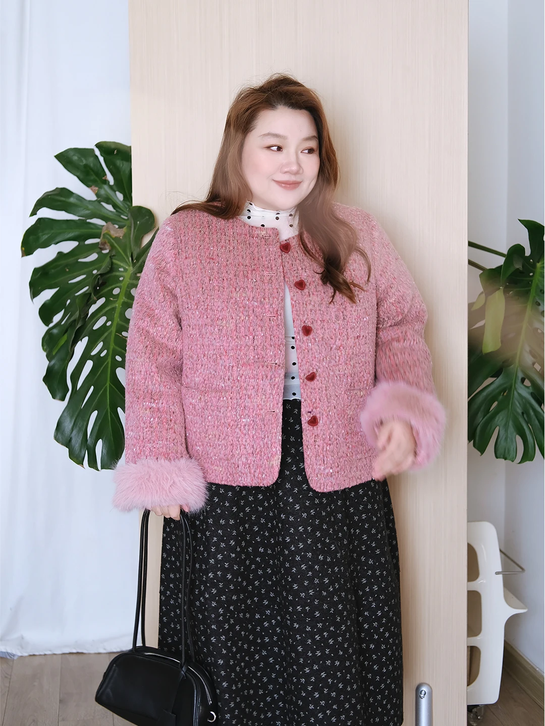 

Zooobaby208 Корейская женская пуховая куртка-топ Slimming Top Outerwear в простом цветовом блоке с круглым вырезом и небольшим французским шиком