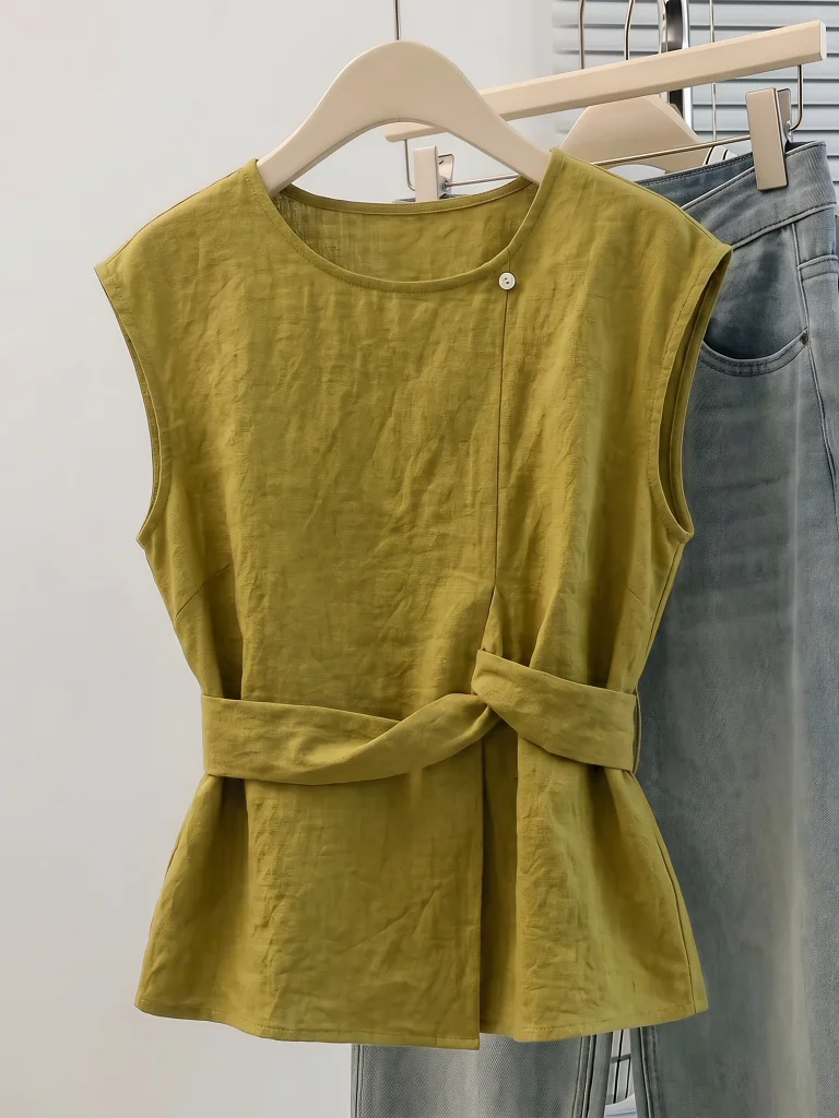 

Mustard Yellow Women's Shirt Shoulder to Hip Summer New Style plus Size Slimming Waist Design Sleeveless Fashionable Top