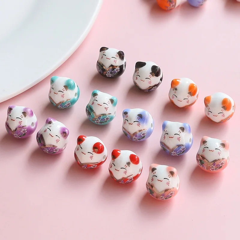 

Color Lucky Cat Ceramic Beads Perforated Material diy Handmade Jewelry Pendant Hand Strap Knitting Accessories Horizontal