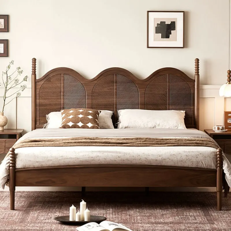 

North American black walnut solid wood bed French antique style 1.8m master bedroom double Nordic simple 2025 new model