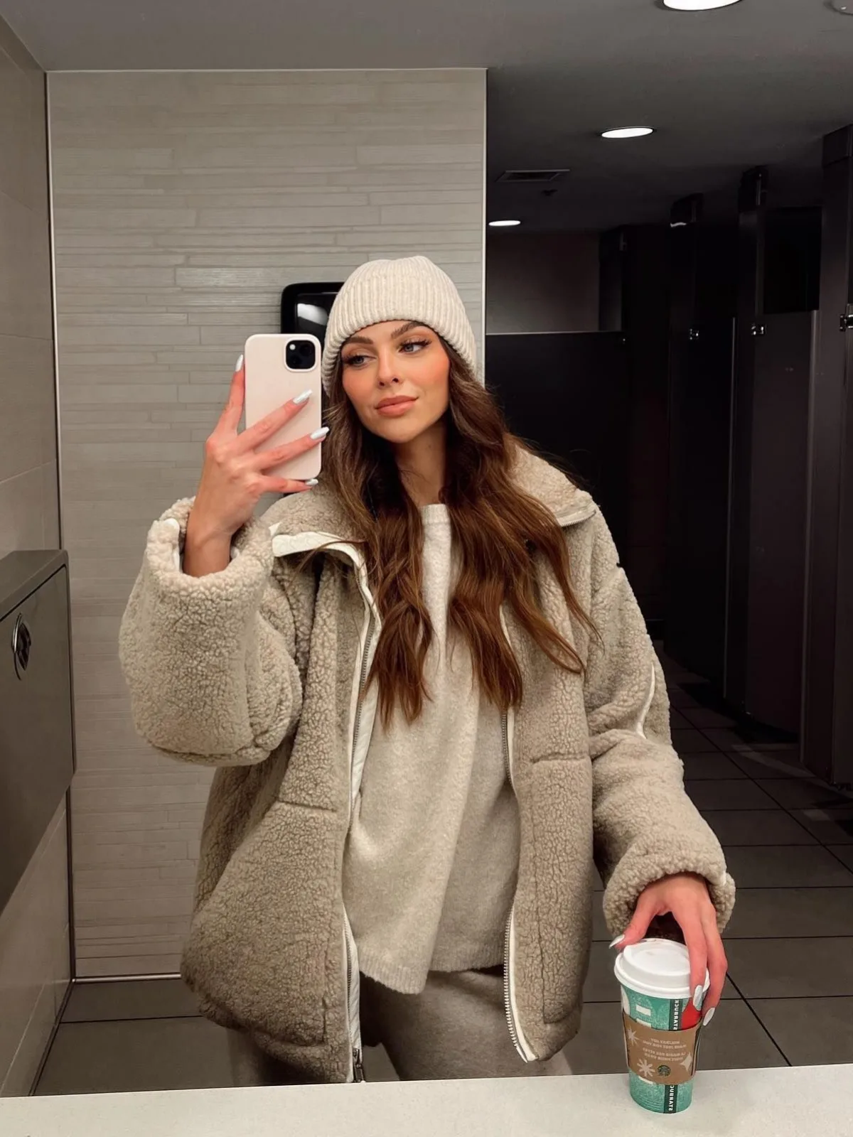 

Осенне-зимняя модная простая стильная эстетичная универсальная свободная теплая кашемировая персонализированная женская куртка на молнии для отдыха на открытом воздухе