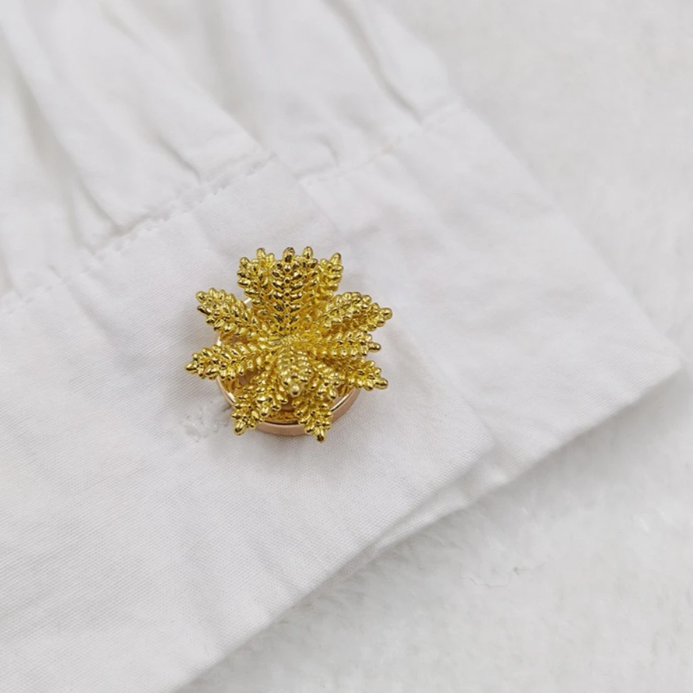1PCS Vintage Gold Wheat Cufflinks for Women Luxury 3D Stereo Design High-end Shirt Decorative Buttons Niche Fashion Accessories