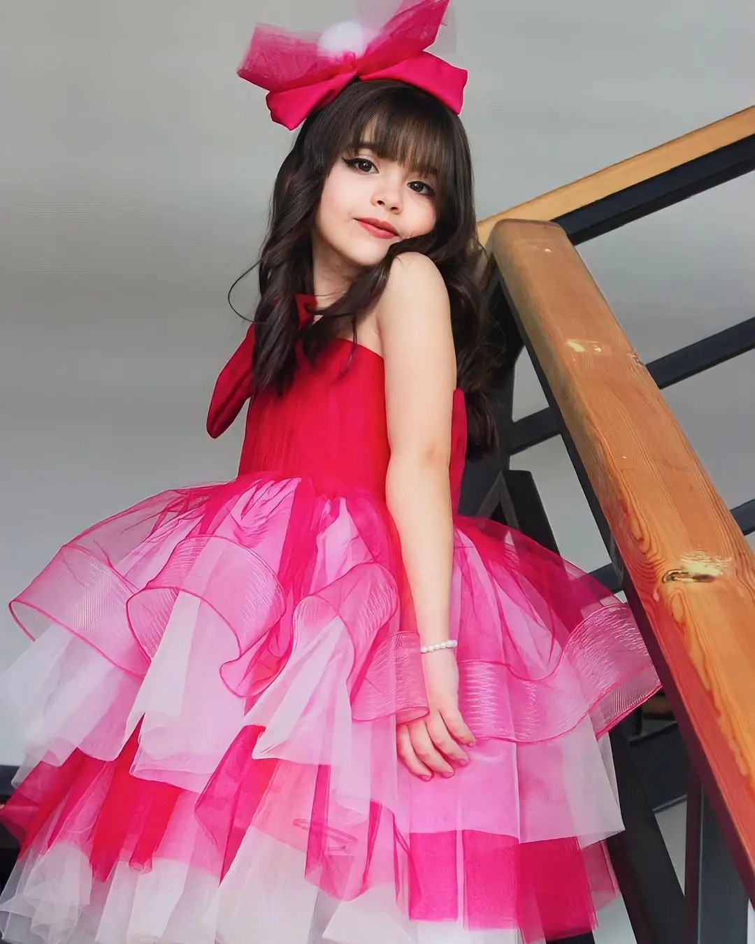 Rose Pink Tulle Flower Girl Dress For Wedding Ruffles With Bow Puffy Princess Birthday Party First Communion Ball Gown