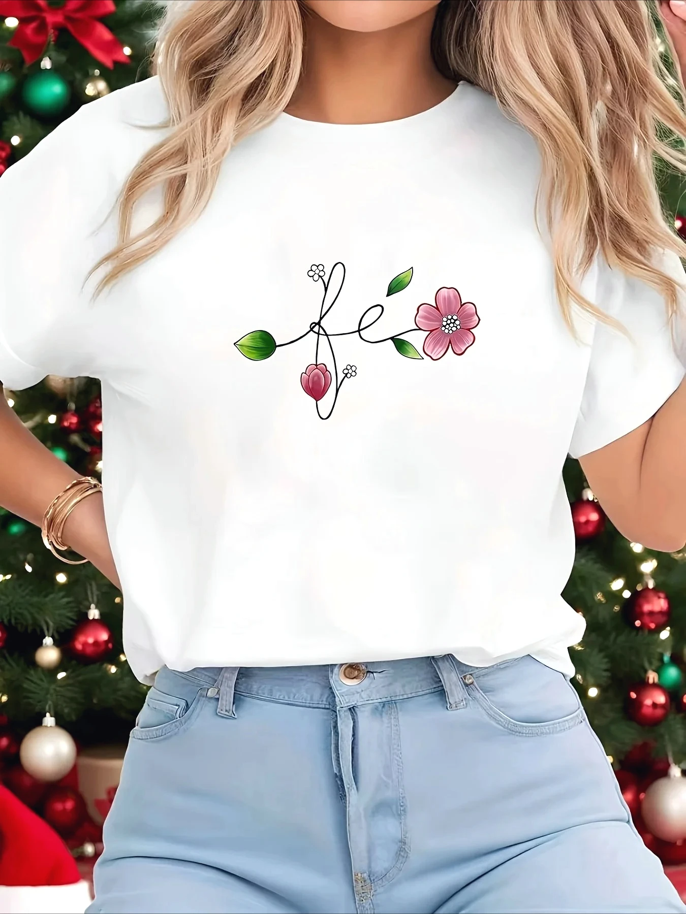 Greeting Hidden Among The Flowers The Floral Design Features A 'Hi' Pattern Short-Sleeve O-Neck Printed Aesthetic Clothes