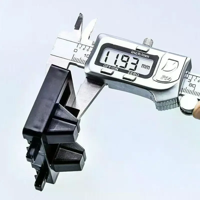 Suction Bracket Welding Table Clamp; Wire Holder and Motherboard PCB Soldering Repair; Adjustable Locator Tool