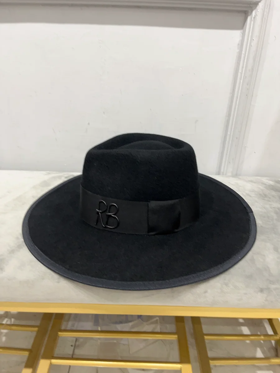 2023 new arrival black wool hat for women and men Monogram-embellished fedora hat