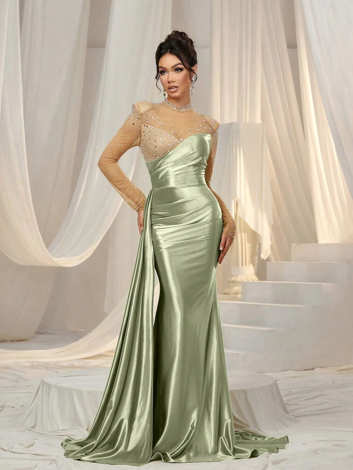 

Sexy Mermaid Satin Prom Dresses 2024 Sexy Evening Strapless High Split Backless Gowns For Formal Party Rhinestone