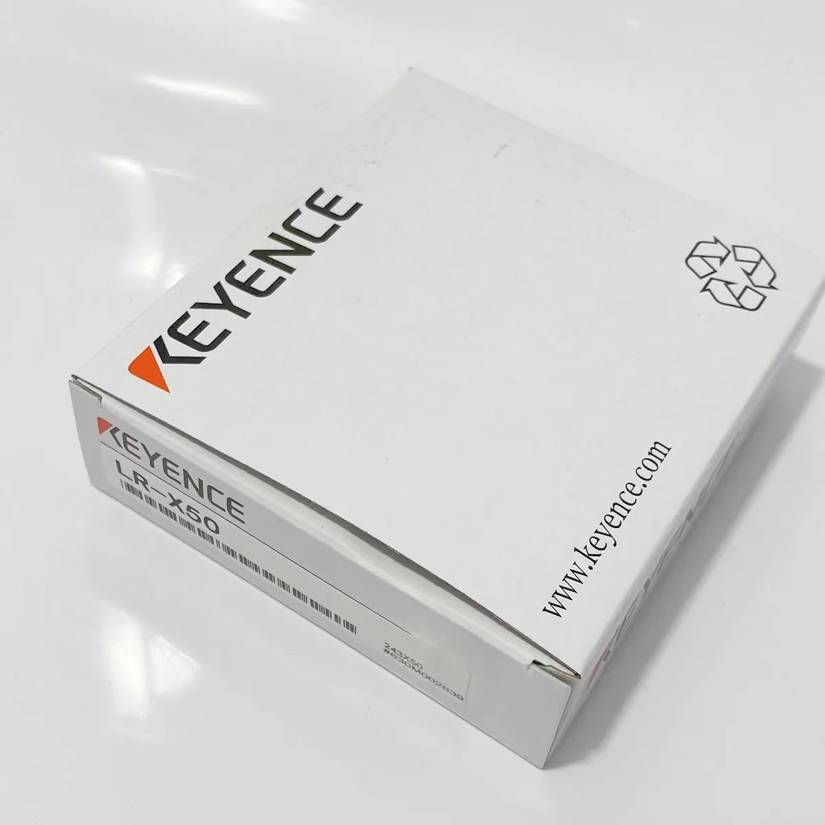 2025 مبيعات المصنع مباشرة الأصلي والجديد 16 ~ 30 VDC KEYENCE LR-X50 مستشعر الليزر نوع الكابل القياسي #4