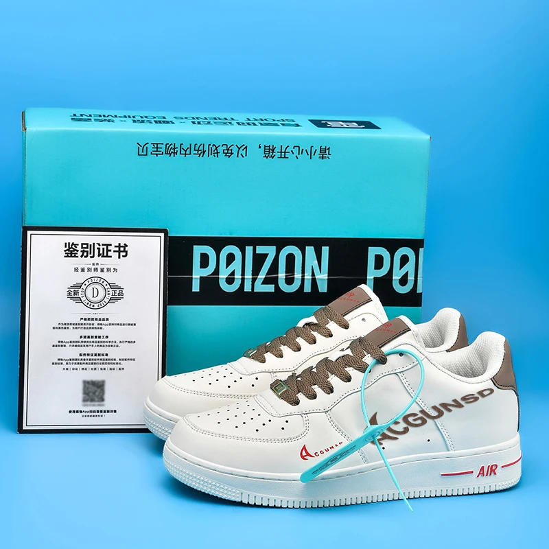 

2025Summer Breathable Comfortable Lightweight High-Quality Couple Low-Top Sneakers Youth Sports Shoes35-45