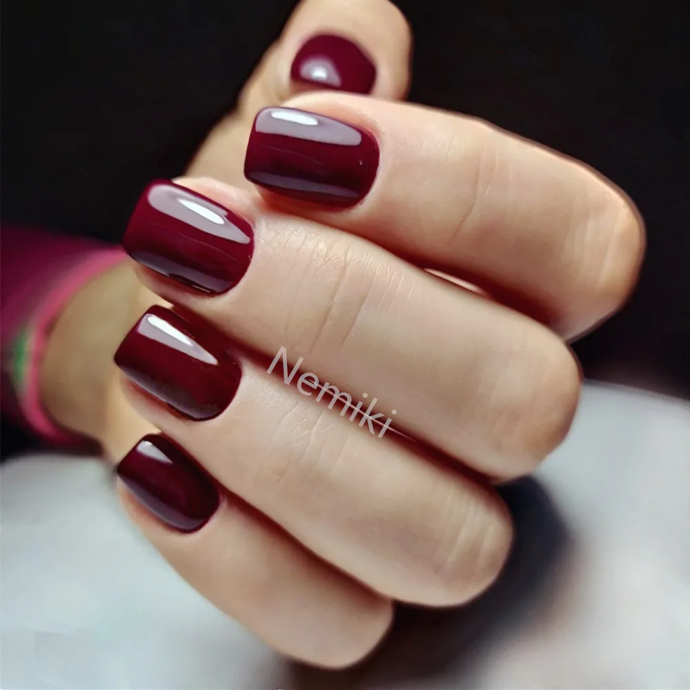 

24Pcs Artificial Short Square Fake Nail With Adhesive Shiny Dark Brown Press On False Nails DIY Full Cover Tip Manicure Tool