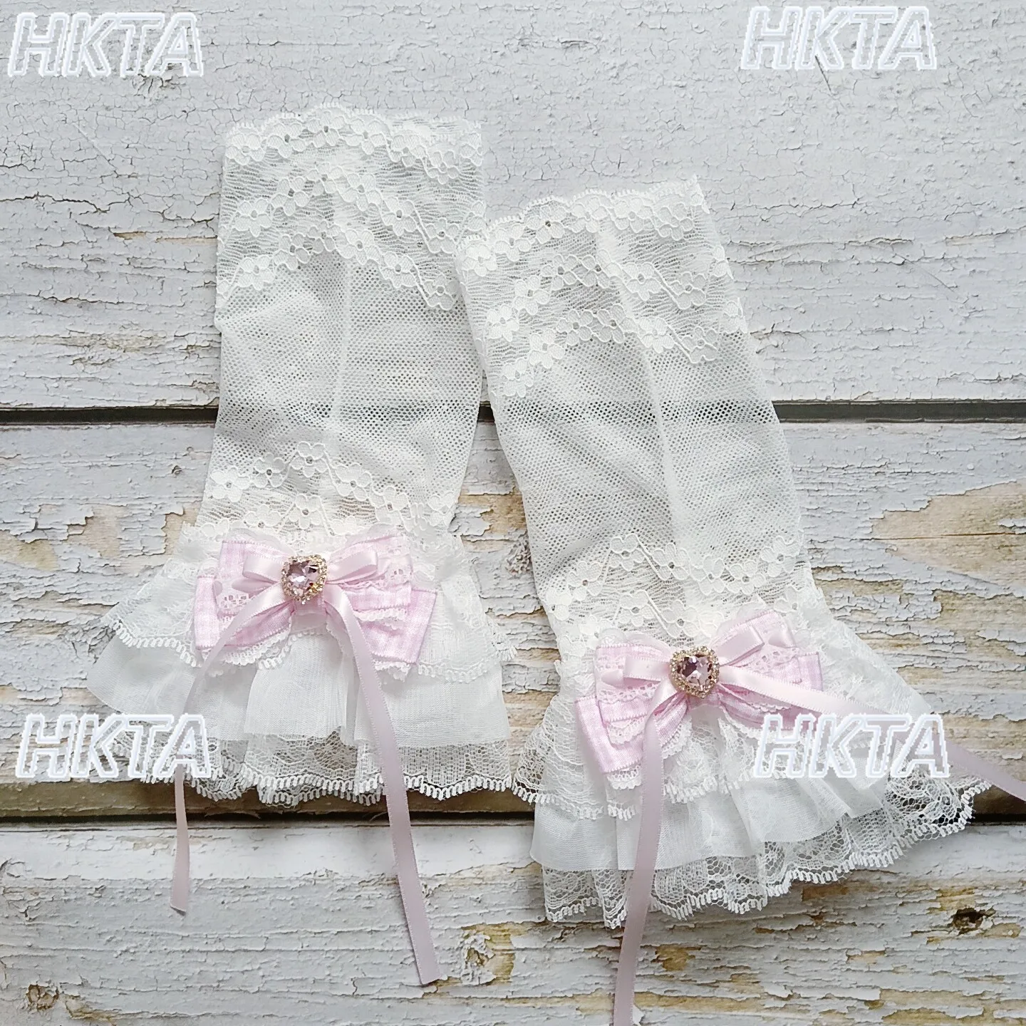 Handmade Japanese Sweet Jirai Kei Style Lace Sleeves Lace Plaid Bows Lolita Sleeve Fake Sleeves Arm Warmer Oversleeve Women
