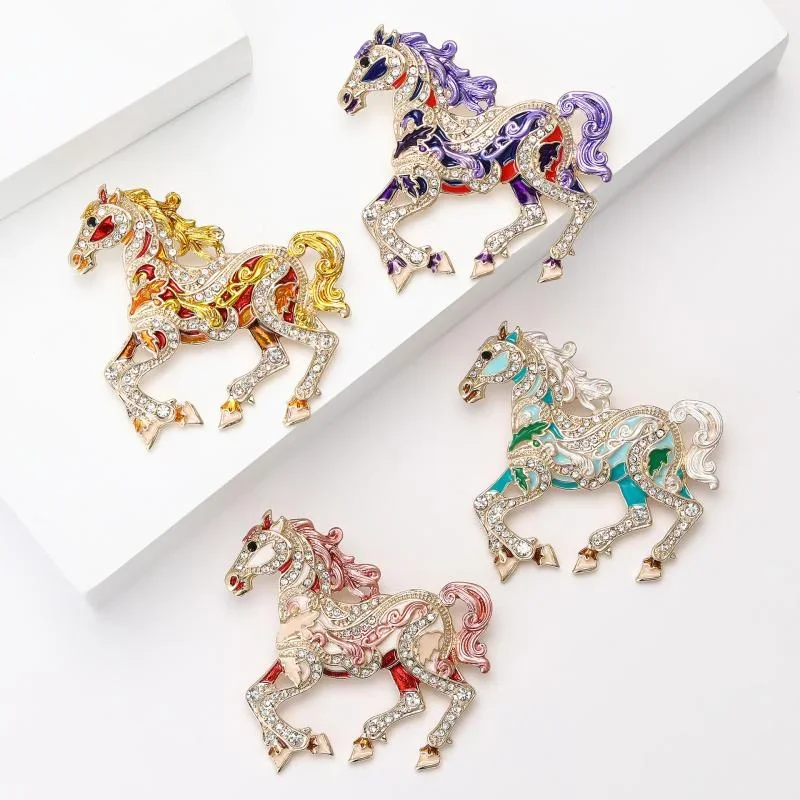 Vintage Court Style Enamel Galloping War Horse Brooches Pins For Women Clothing Accessories Men Fashion Suit Lapel Corsage