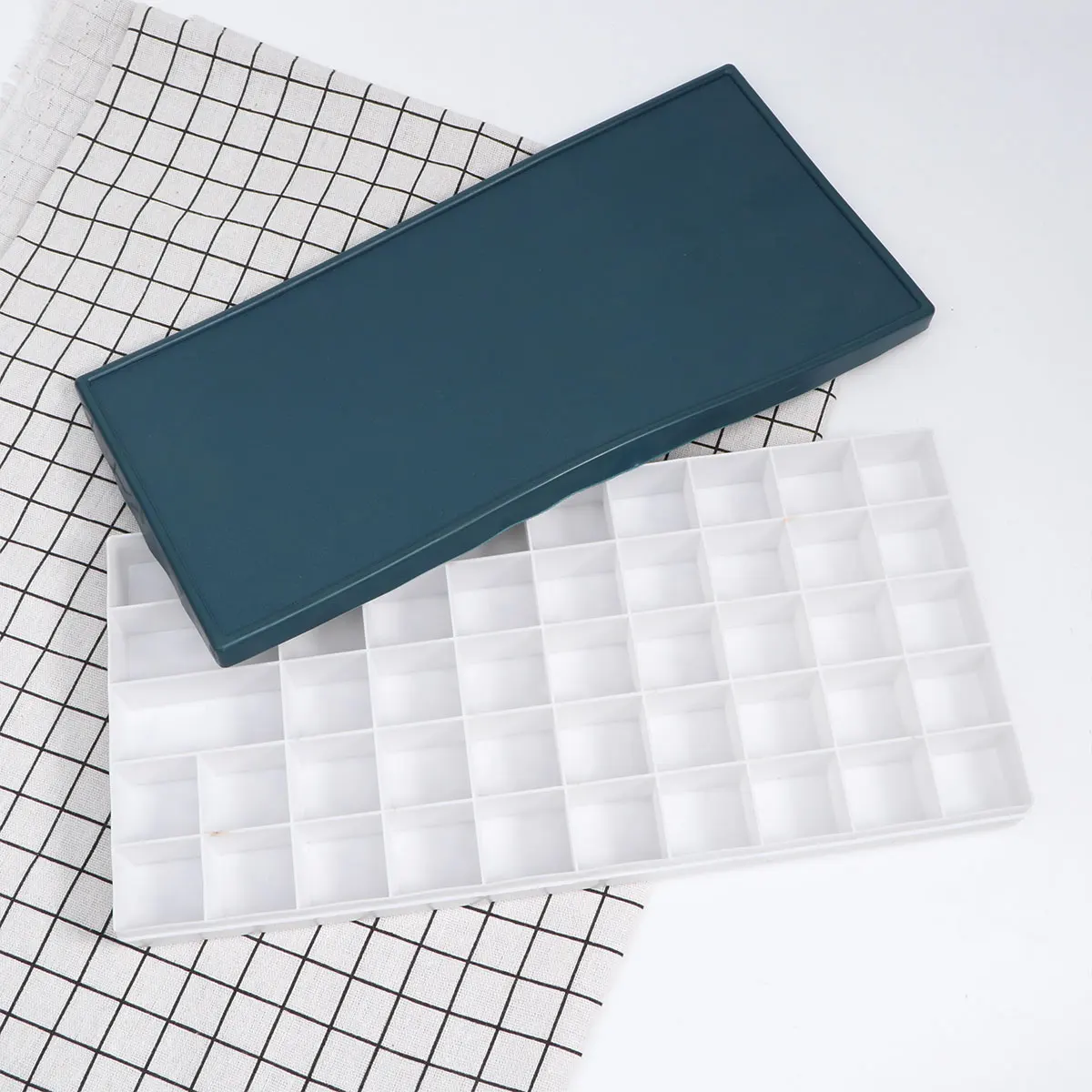 

Soft-cover Paint Box 48 Grids Gouache Case Paint Tray DIY Painting Tool Paint Box for Students