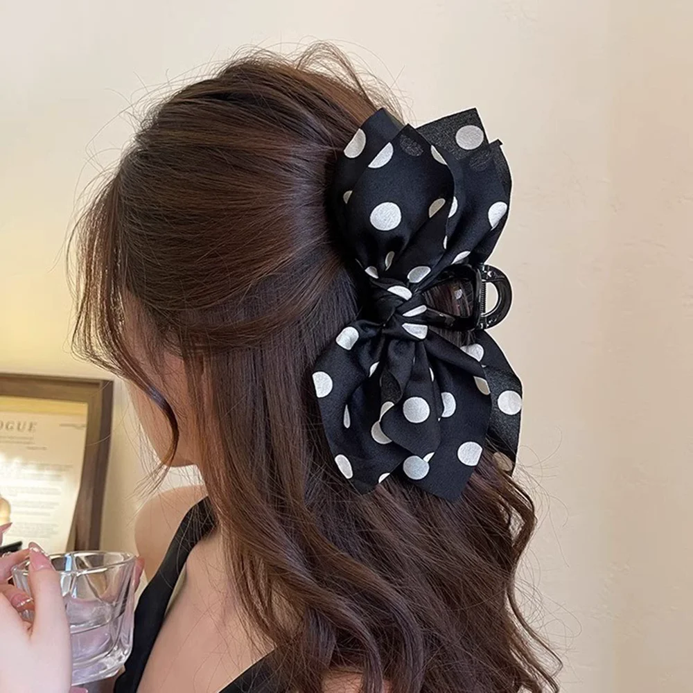 French Elegant Hair Claw Crabs For Women Polka Dot Fashion Bow Hair Clip Retro Head Shark Clip Luxury Hair Accessories image 3