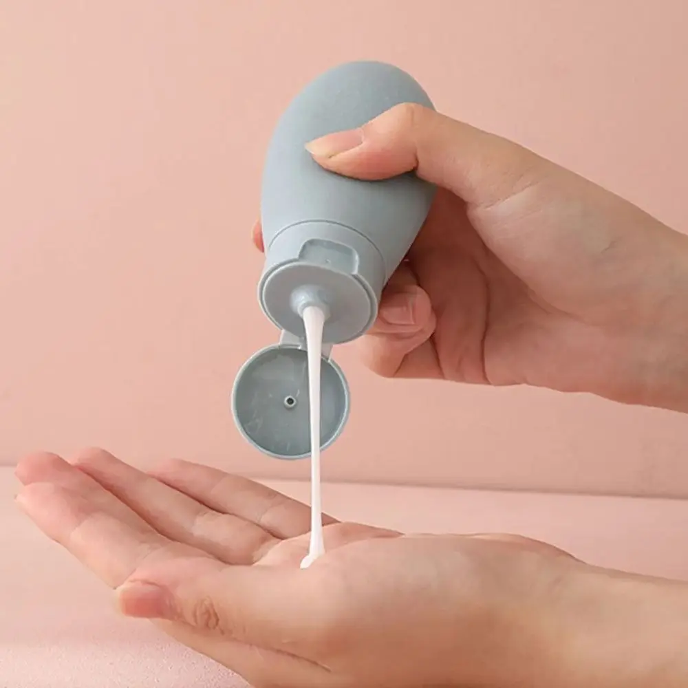 

11Pcs/Set Squeeze Tubes Travel Bottles Set Travel Size With Storage Bag Liquid Cream Lotion Containers Fine Mist Refillable