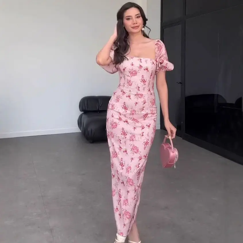 

2026 Medium and Long Dress Printed Zipper Split Fork Commuting Exquisite Travel Square Collar Dress