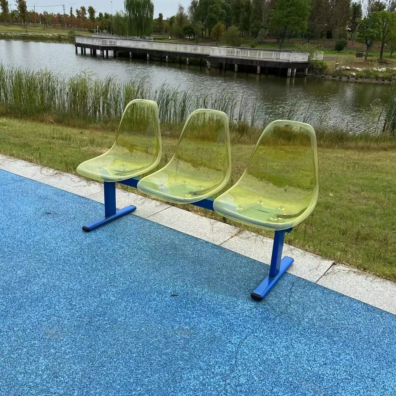 Internet celebrity row chair station waiting chair outdoor