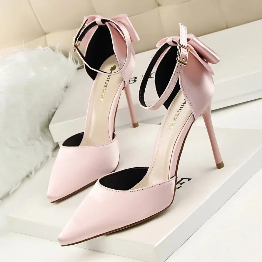 5196-1 Sweet Women Shoes Ultra-High Heels Shallow Pocket Tip Velvet Hollow Out Back Butterfly Knot One