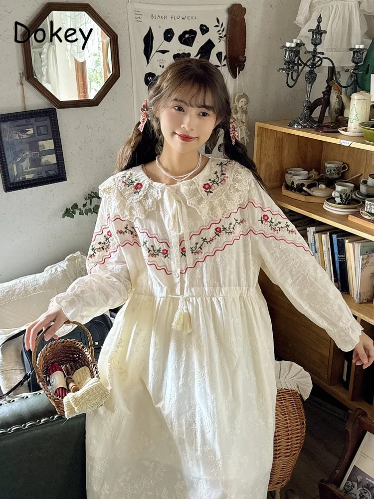 

Japanese Vintage Embroidery White Dress Women Spring Mori Girl Lace Ruffled Peter Pan Collar Long Sleeve Dresses Kawaii Clothing