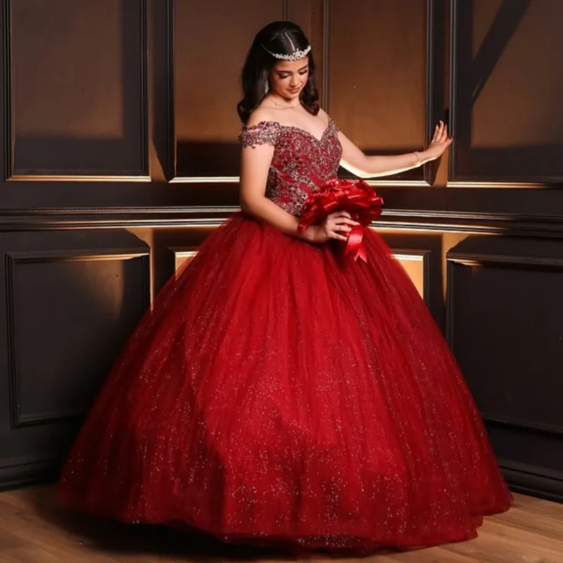 

Customized Shiny Red Quinceanera Dresses Off the Shoulder crystal decal Lace Tull Long tail Vestido 15 Quinceanera