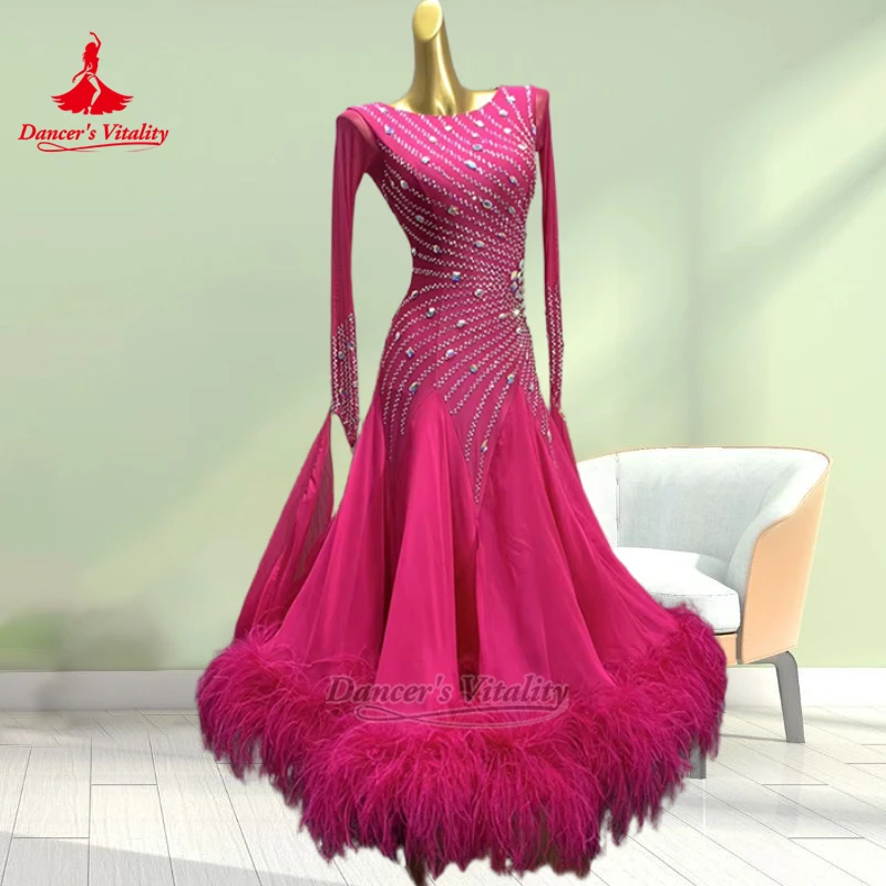 

Платье для взрослых для фокстрота и вальса с перьями по низу, на заказ, для танцовщиц, женское, для социальных танцев, с декором из бусин, с V-образным вырезом на спине