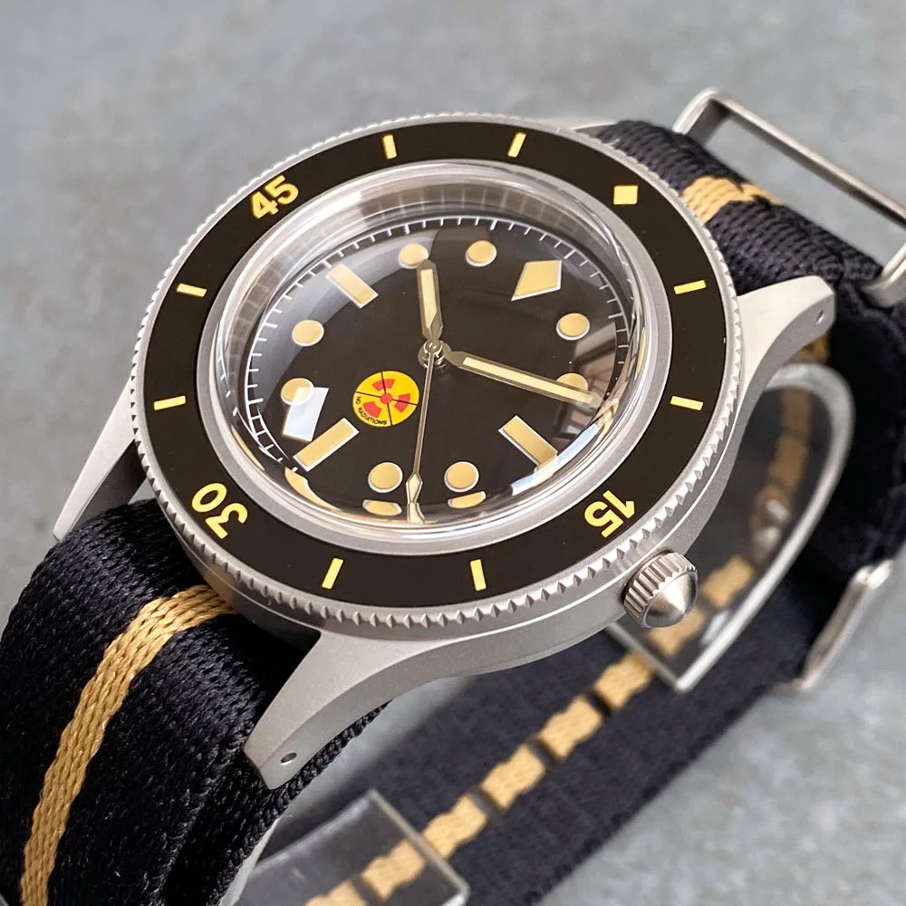 Solid Titanium Miyota 8215 Lume Bezel Vintage Mechanical Diver Watch Men Domed Sapphire Glass 20BAR Waterproof Sandblast Case