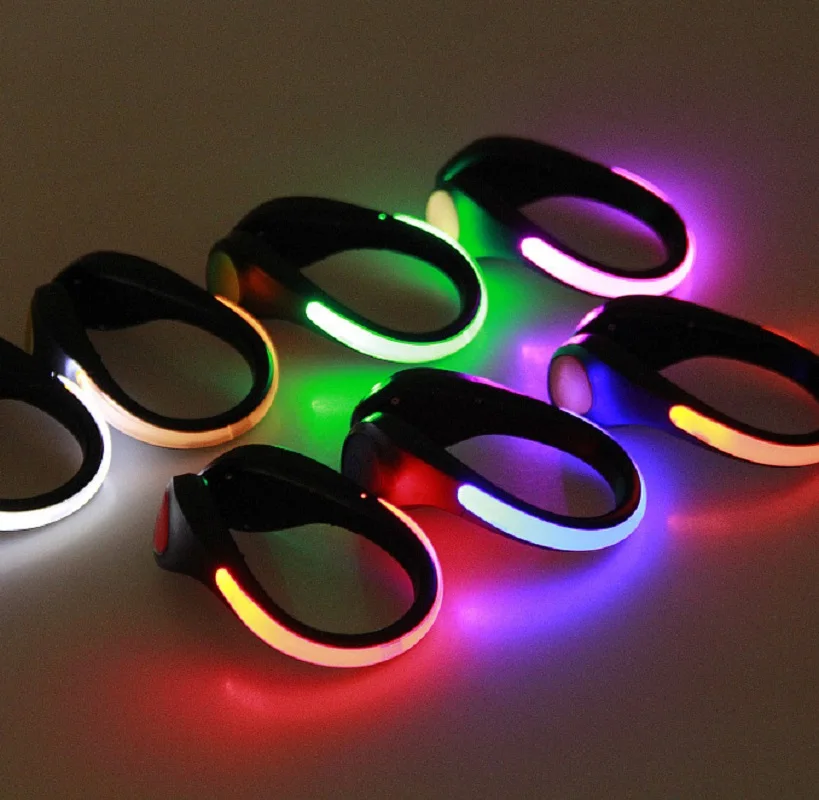 Amazing Fashion Shoe Clip Led Light Toy Gift for Adult Kid Night Runner Outdoor Jogging Cycling Biking Sport with Flashing Color