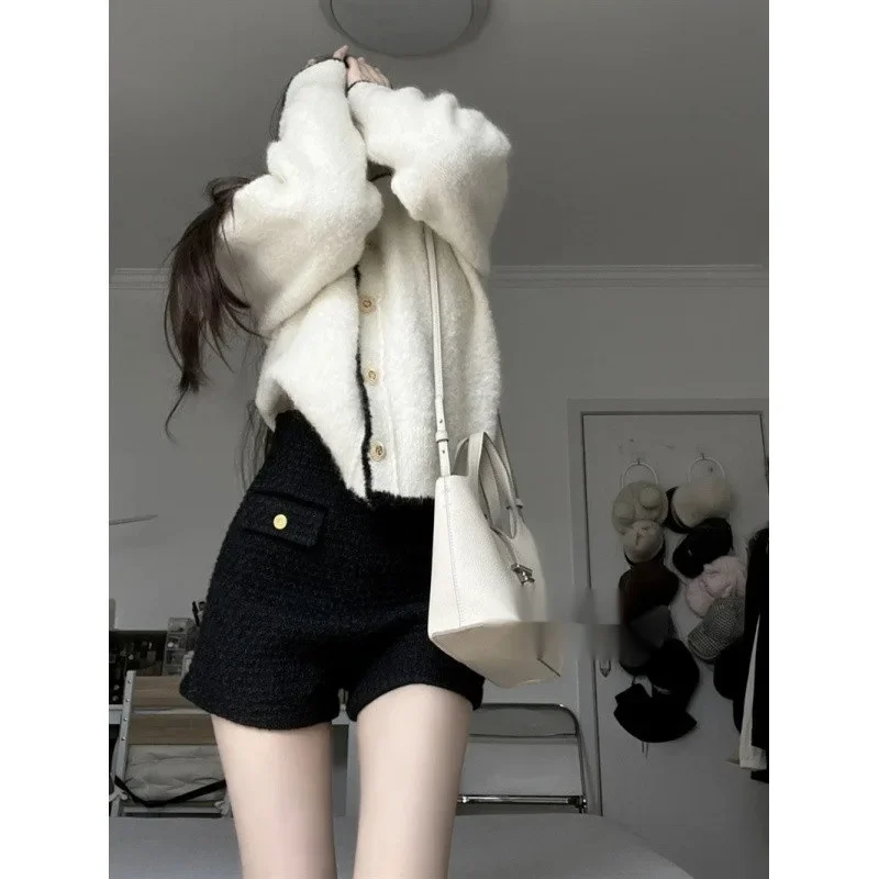 Elegant French Style Soft Supple Sweater Jacket Black Short Twedd Style Pure Desire 2-Piece Set Women's Autumn New Arrival