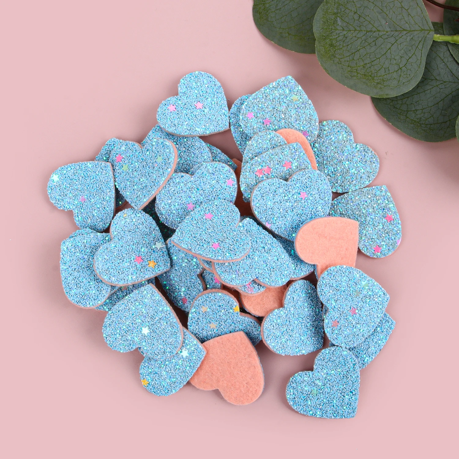 

40 шт., мини-блестящие аксессуары в форме сердца с блестками для DIY, аксессуары для волос, зажим для одежды, шляпа, подарочная сумка, коробка, декор, аксессуары