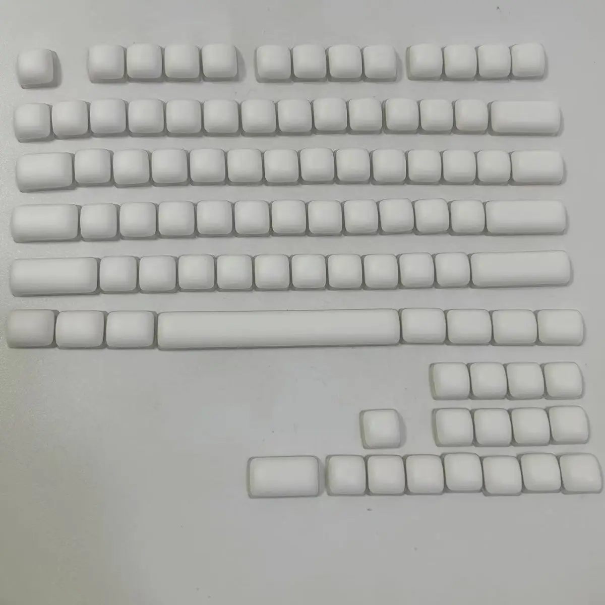 MOG Keycaps 91 Keys Cute Keycaps White PBT Keys for Cute Dye Sublimation Mechanical Keyboard 6.25U for 60 65 68 75 87 - Image 6