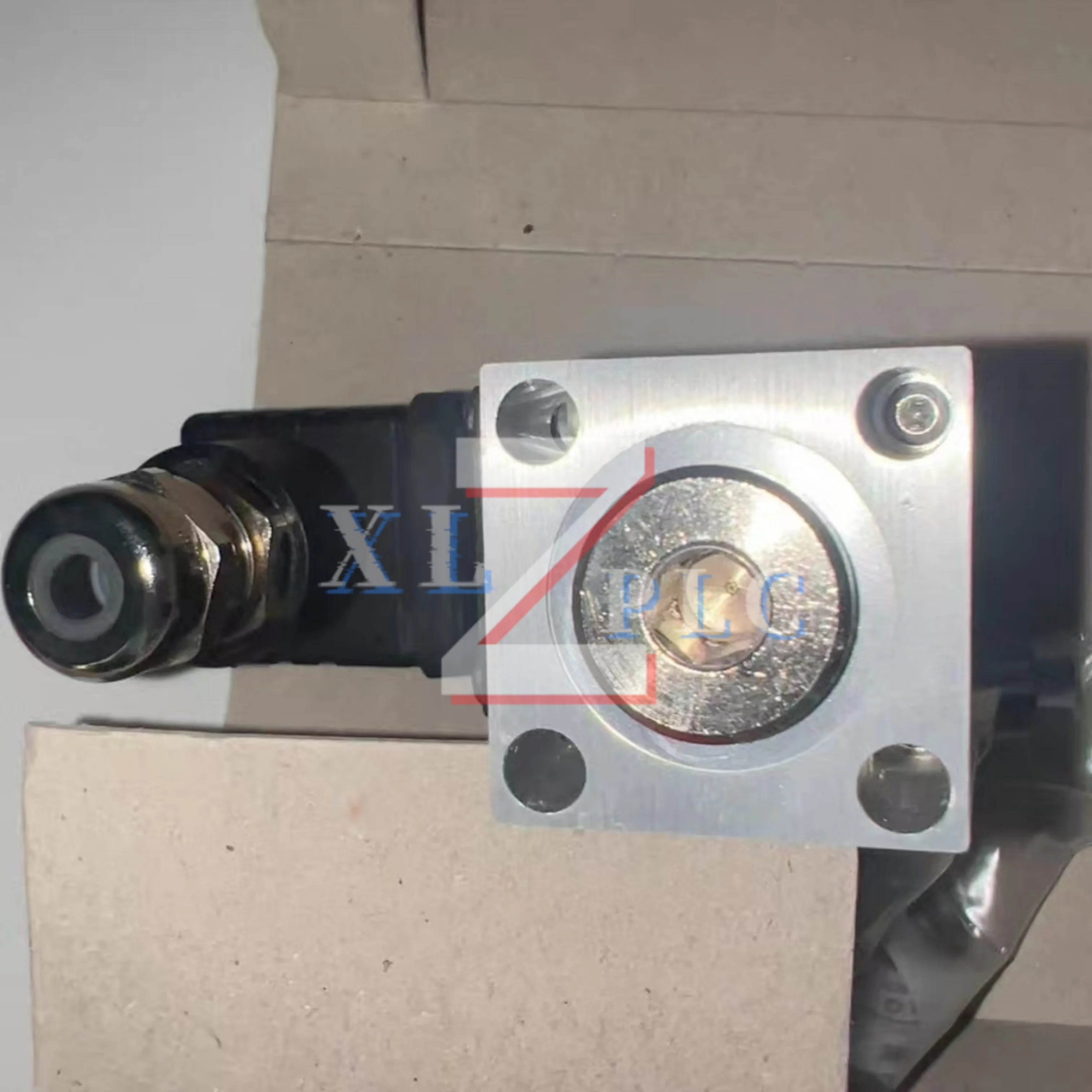 Nowy oryginalny wyłącznik ciśnieniowy 061B000566 MBC5100 061B000666 MBC5100 061B001066 MBC5100 061B002966 MBC5100 061B010266 MBC5100