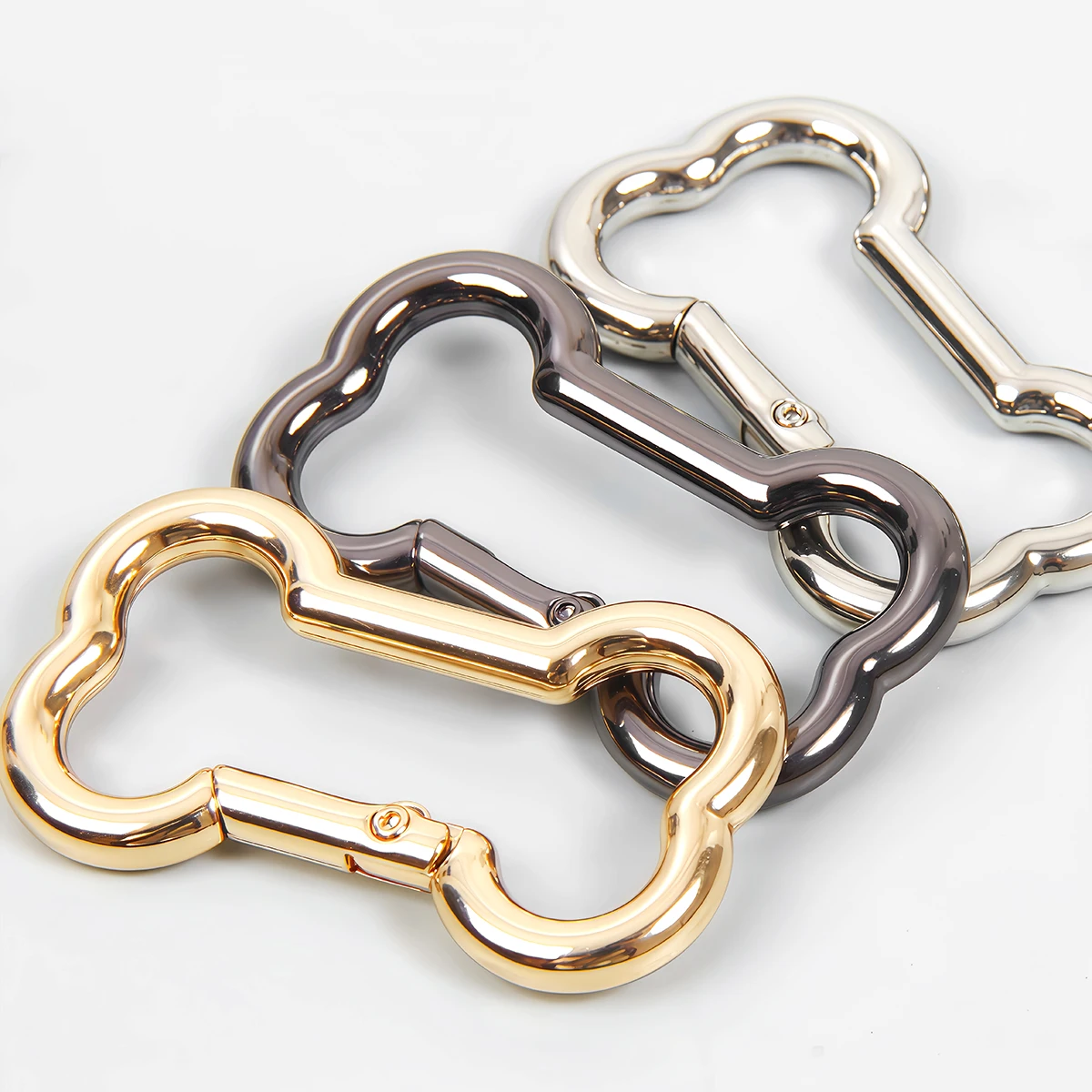 Metall-Knochenform-Schnapphaken mit Federverschluss für Lederhandwerk, Gürtel, Gurtband, Schlüsselanhänger, Karabiner, Hundekette, Schnalle – Detail 5