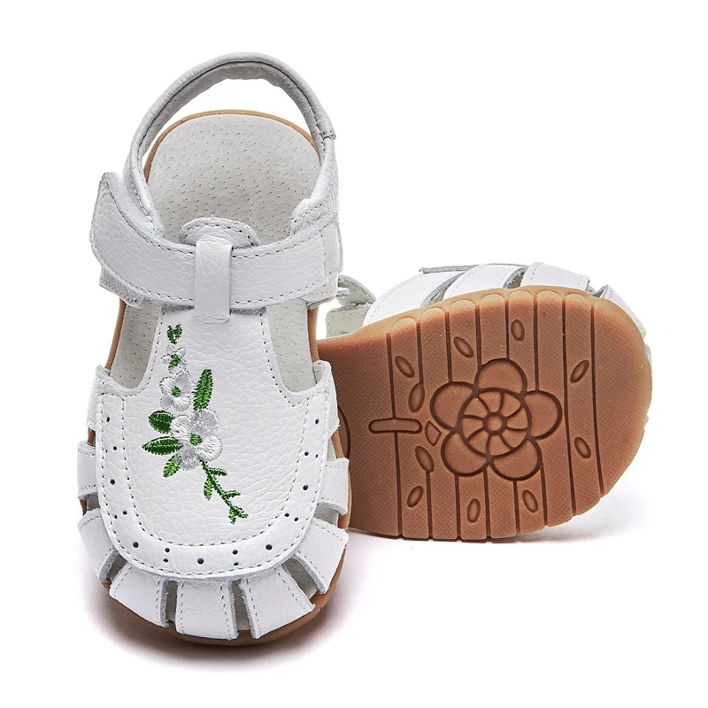 White Embroidered Genuine Leather Closed Toe Girls Sandals Soft Flat Summer Shoes for Kids