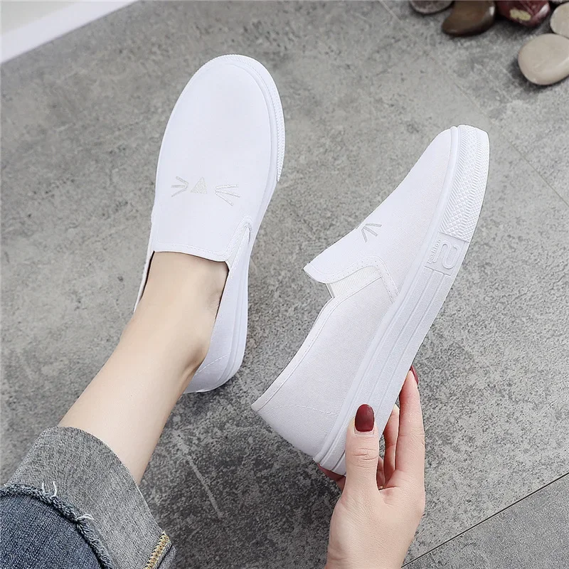 Kobiety Student Lazy Canvas Shoes Are Breathable Korean Style Autumn New All Match White Shoes Old Beijing Cloth Shoes for Women