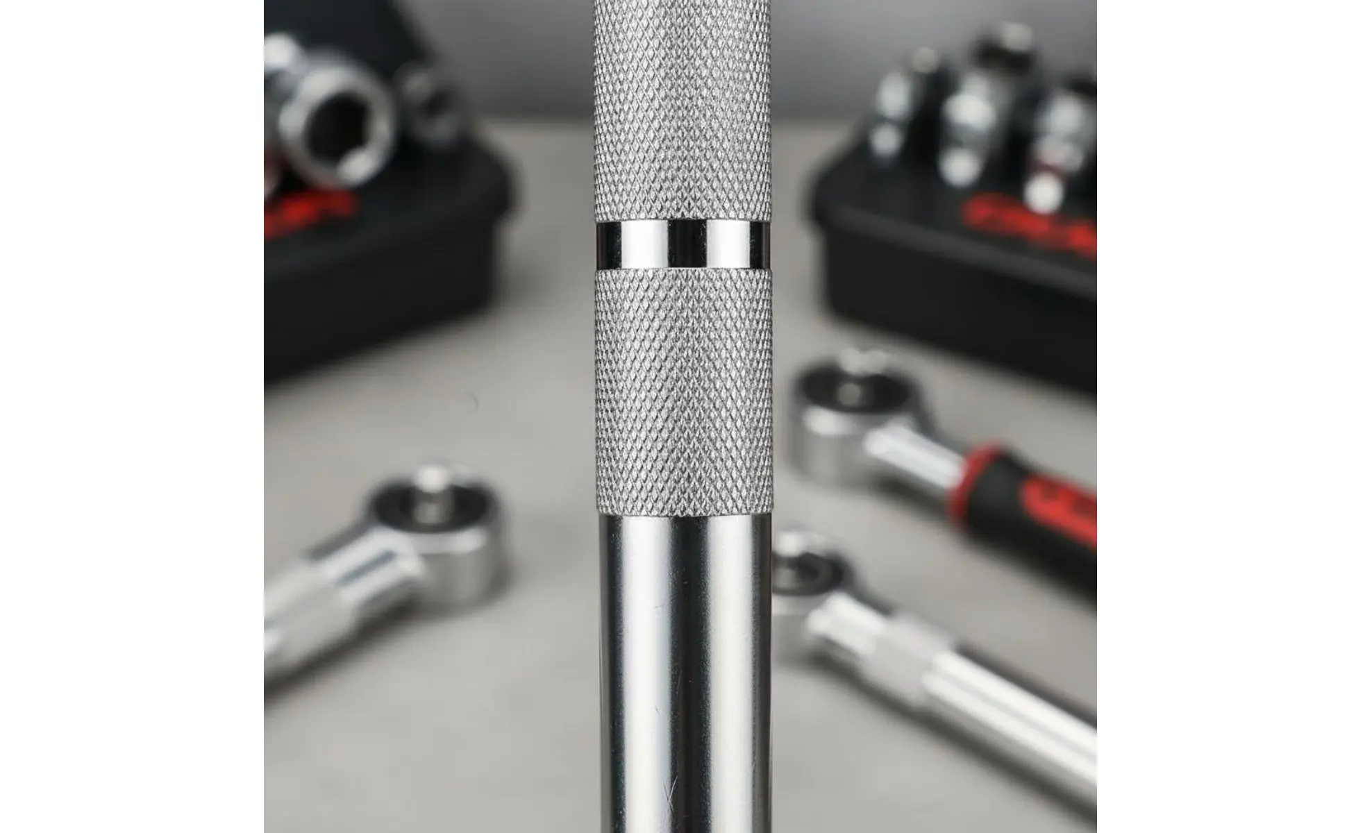 1/2 Inch Drive Reversible Ratchet High Hardness Steel Extended Ratchet Wrench Automotive Tool Non-Slip Grip for DIY Hobbyists 1/2 Inch Drive Reversible Ratchet High Hardness Steel Extended Ratchet Wrench Automotive Tool Non-Slip Grip for DIY Hobbyists
