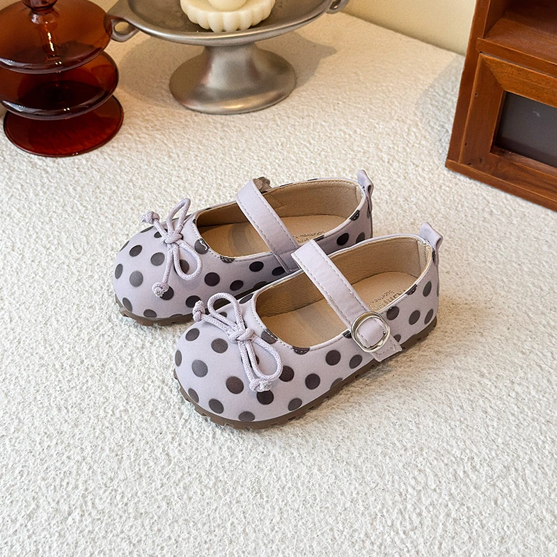 ใหม่เด็กแมรี่เจนรองเท้าฤดูใบไม้ผลิฤดูใบไม้ร่วงรองเท้าหนังแฟชั่นลายจุดพิมพ์กันลื่นเด็กเจ้าหญิงรองเท้าสบายๆ