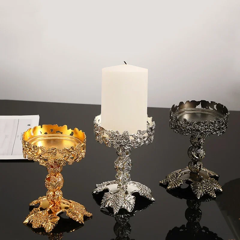 Creative Zinc Alloy Candle Holders Christmas Party Candlestick Hotel Candle Stand Romantic Home Table Candelabra Decor