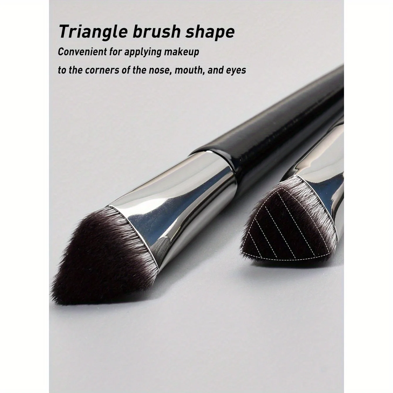 Brocha correctora de fibra sintética suave, multiuso para mezclar impecable debajo de los ojos, crema BB, herramienta de maquillaje amigable para viajes