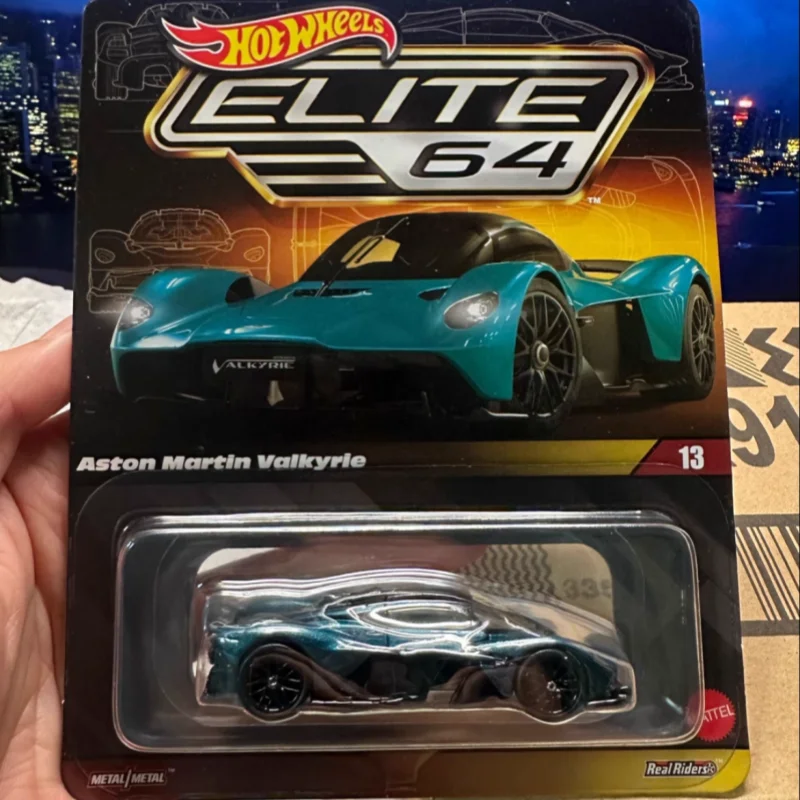 

New Hot Wheels Edition1:64 Aston Martin Valkyrie Car Model Collectible Model Desktop Display Vehicle Car Enthusiasts Friend Gift
