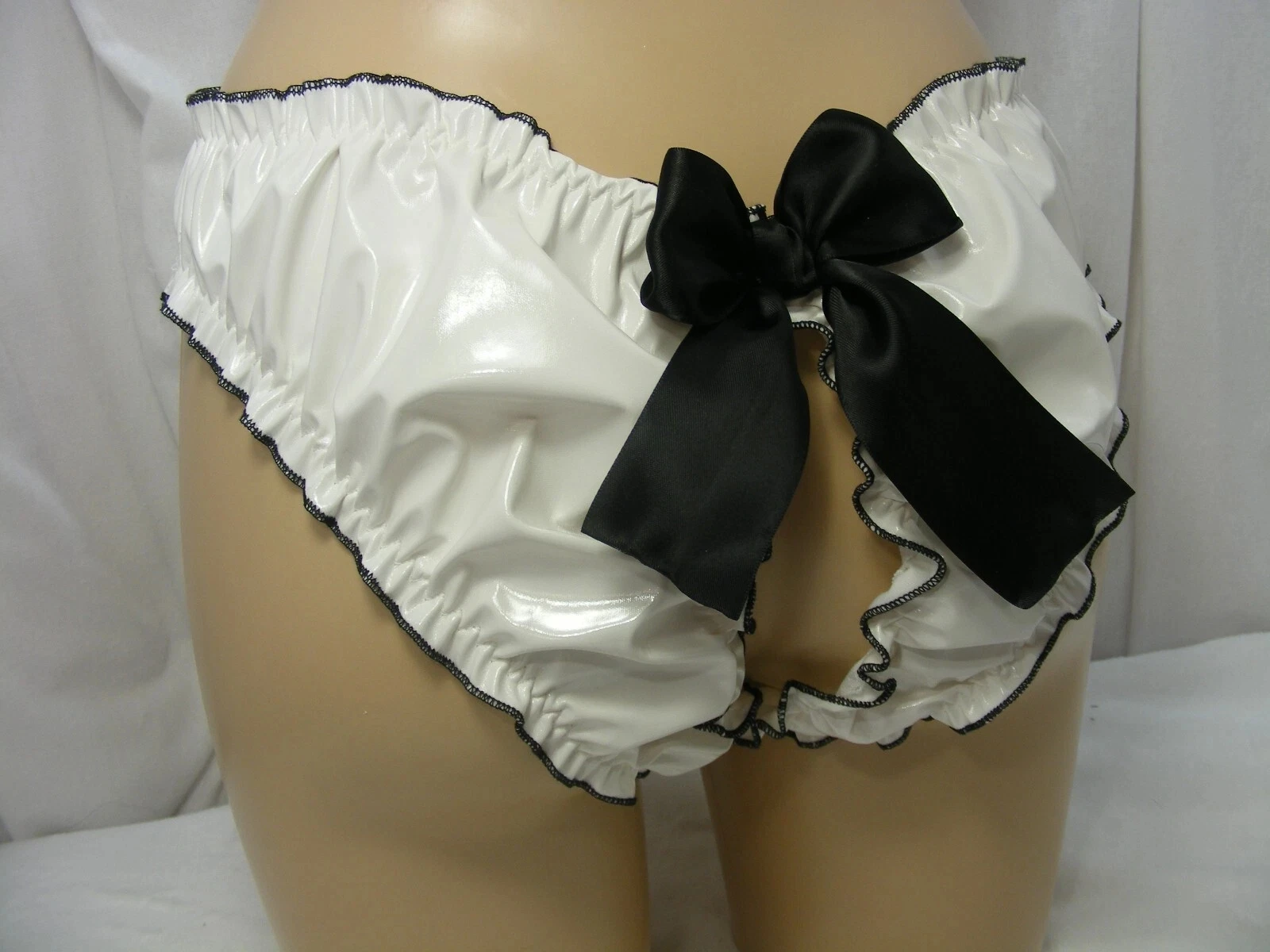 

Sexy adult pedophile sissy baby white PVC underwear exposed buttocks men's and women's universal sexy underwear
