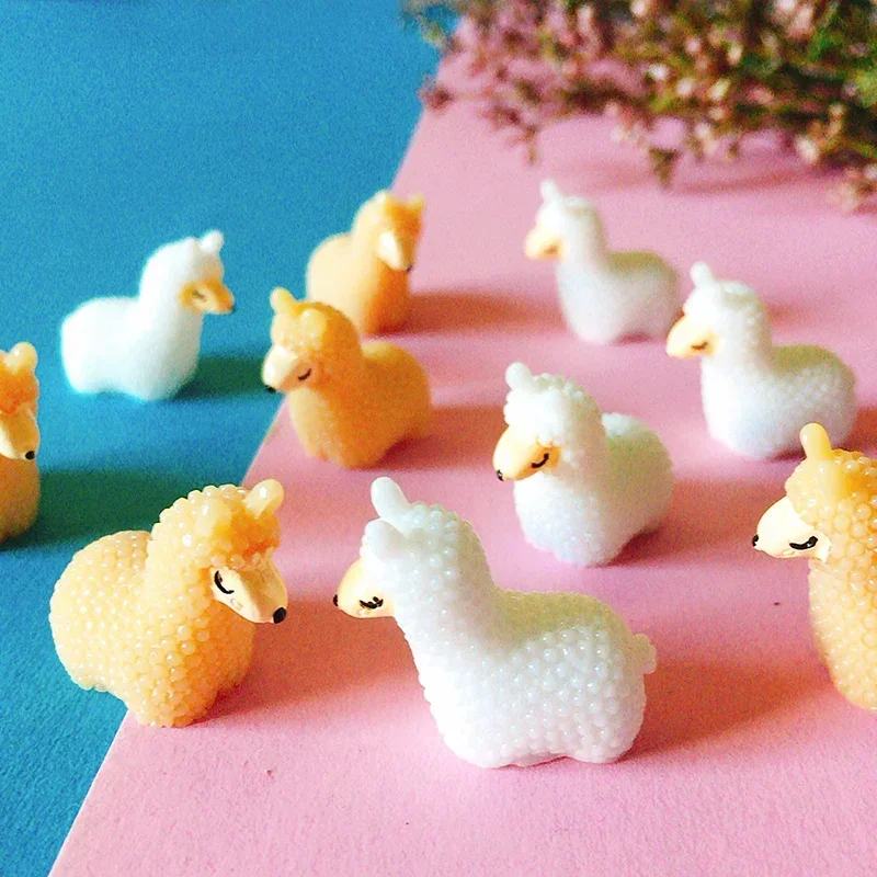 10Pcs/Alpaca/miniatures/lovely cute animals/fairy garden gnome/moss terrarium decor/crafts/figurine/statue/diy supplies