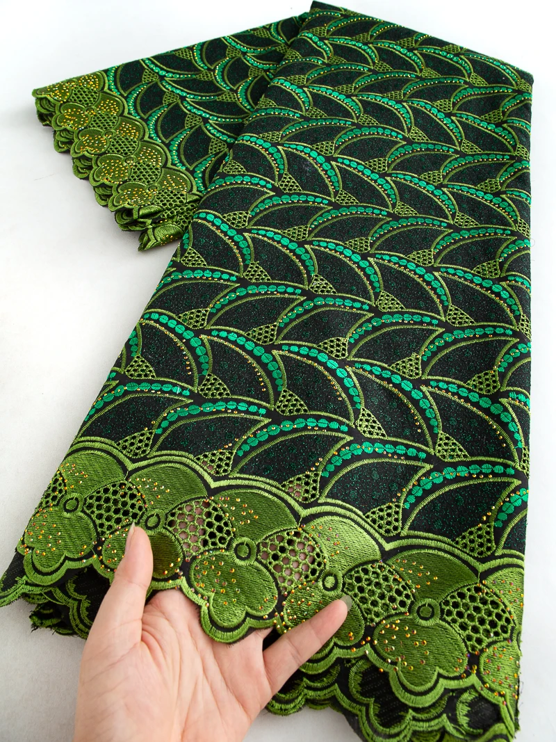 

2025 Luxury African Cotton Lace Fabric with Stones Nigerian Lace Embroidered Fabric Wedding Dresses For Women Latest,5 yards4581
