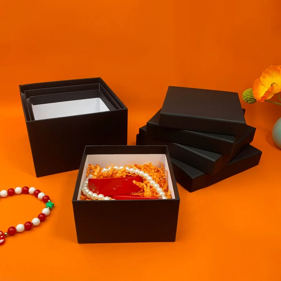 

4Pcs Christmas Present Box All-in-one Luxury Wedding Birthday Candy Biscuit Chocolate Baby Boxes Jewelry Gift Packaging Box S032