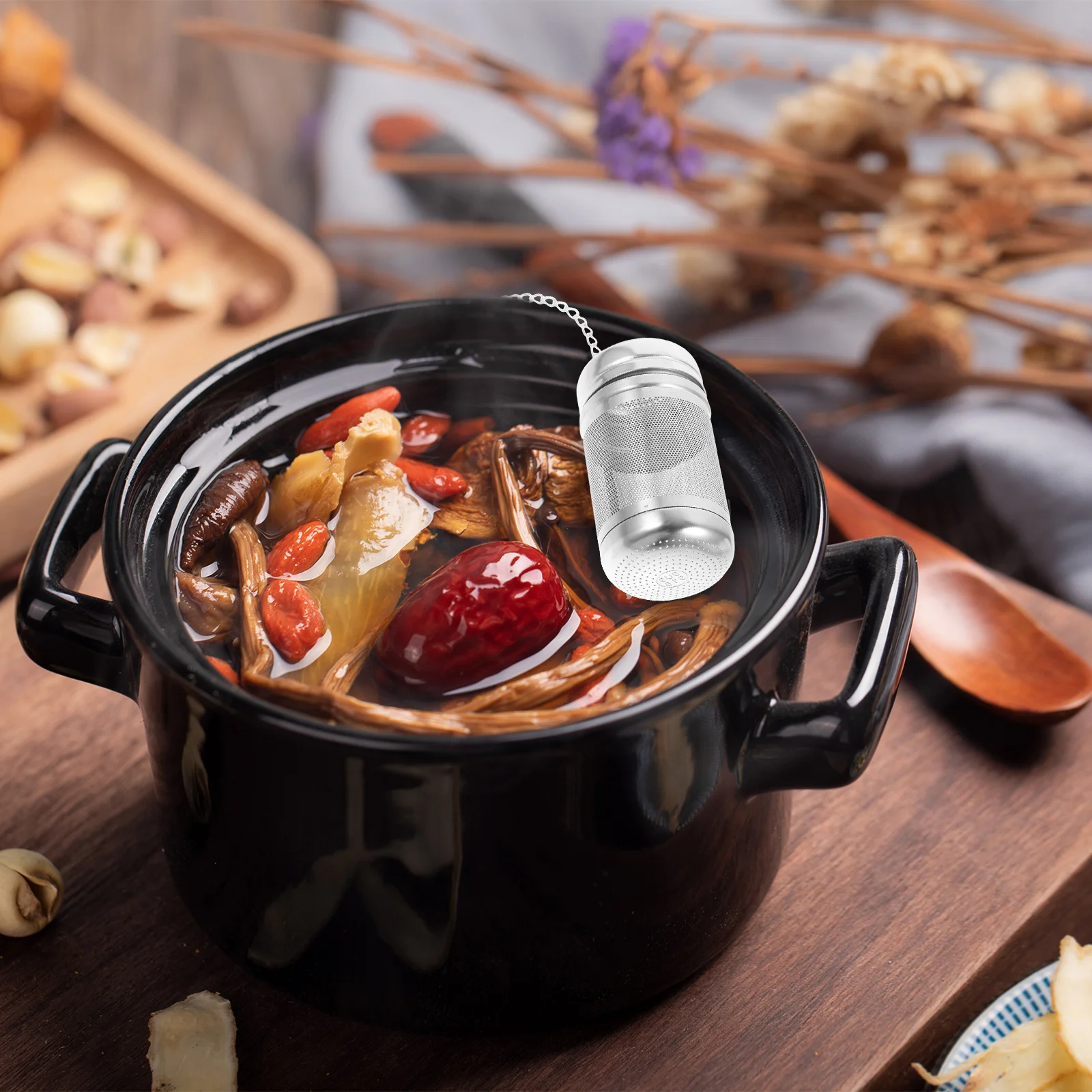 

Stainless Steel Seasoning Ball Fine Mesh Spice Basket Hanging Design for Easy Filtering Tea Soup Brine Hot Pot Use