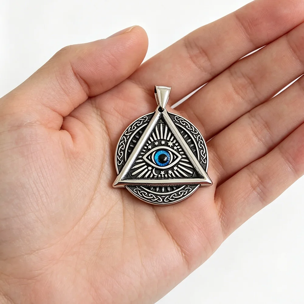 Retro cast Eye of Wisdom stainless steel pendant, waterproof and non-fading blackening process, necklace keychain accessory