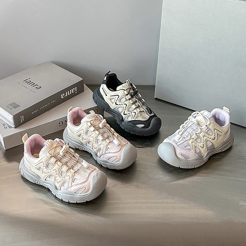 

Осень 2023, новая детская повседневная спортивная обувь для девочек, модные нескользящие универсальные уличные кроссовки в корейском стиле с мягкой подошвой