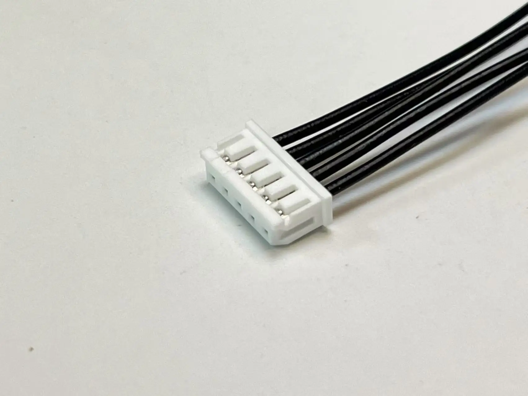 510650500 Cablaggio, MOLEX Micro-Latch Passo 2,00 mm 51065-0500 Cavo 5P, Off The Shelf