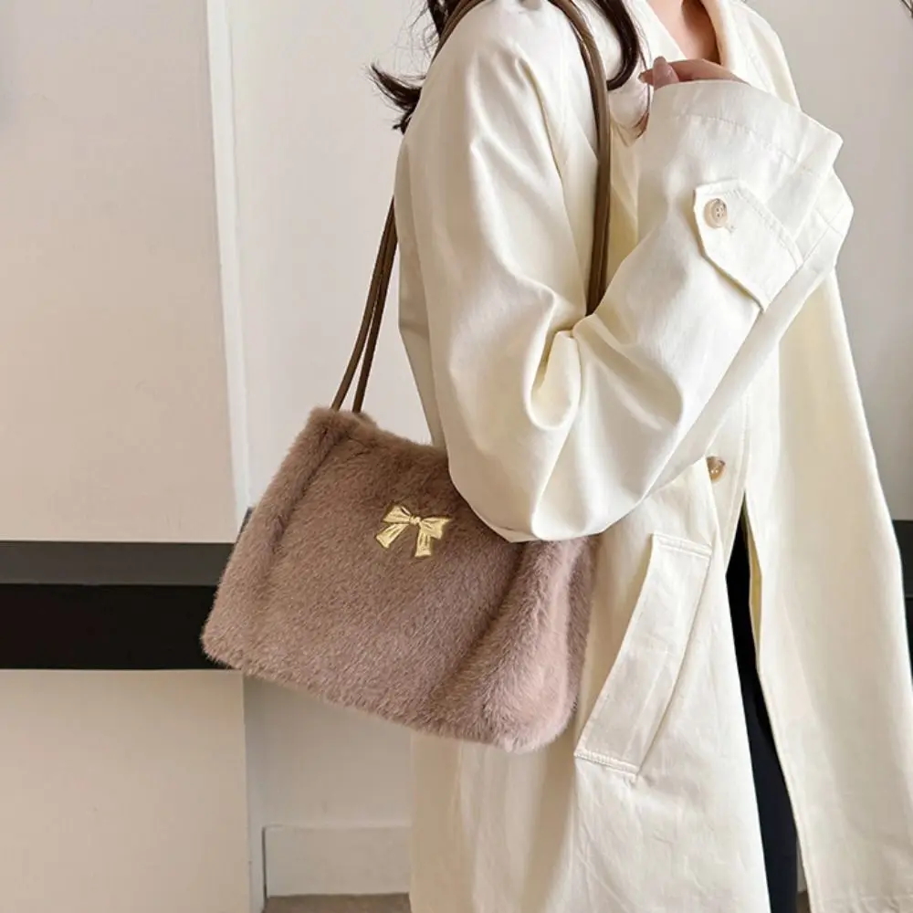 

Cream Color Plush Bow Shoulder Bag Korean Style Solid Color Vacation Tote Bag Large Capacity Office Worker Tote Shoulder Bag Men