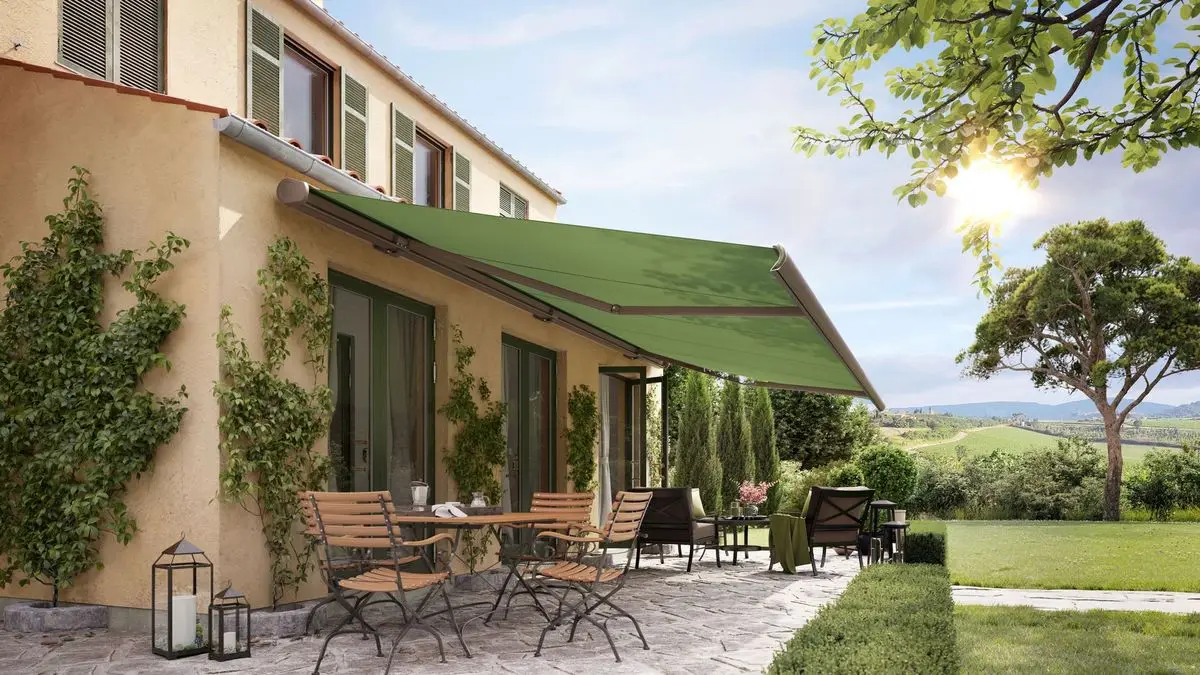 Custom Size Retractable Awning Heavy Duty Full Cassette Awnings with LED Light Motorized System for Outdoor Sunshade and Patio