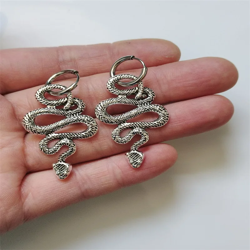 Gothic Vintage Snake Earrings For Women Man Fashion Cool Punk Rock Party Jewelry Accessories Gift Creative Serpent Ear Hooks